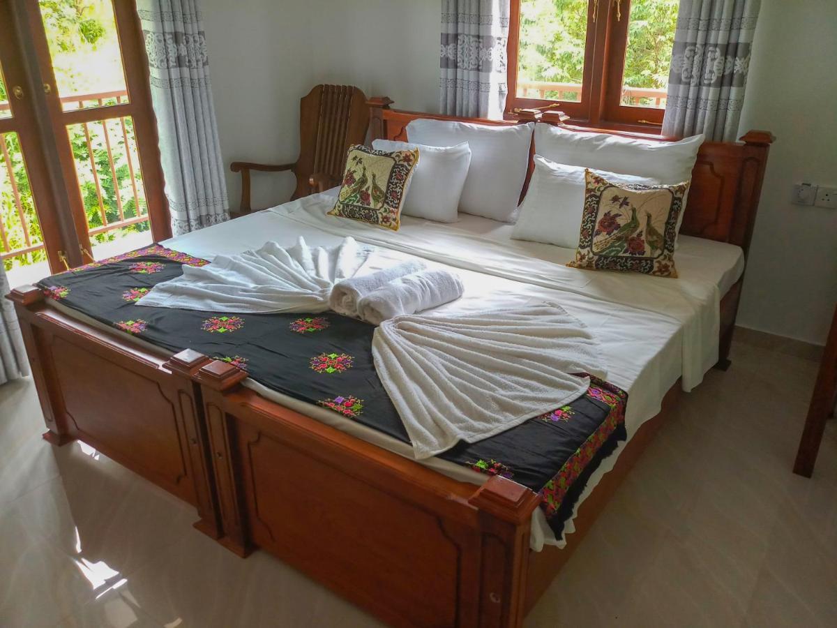 Rock Edge Residence キャンディー エクステリア 写真
